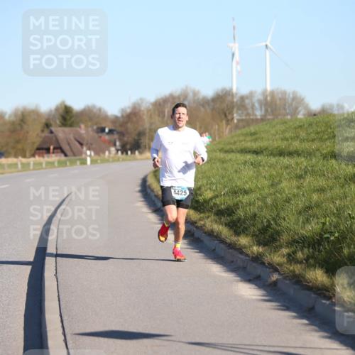 06.04.2025 - 44. Internationalen Wilhelmsburger Insellauf Jannik Wohlers http://msf.ph/oto/7597873 06.04.2025 09:16:51 Laufen 4425 meine-sportfotos.de