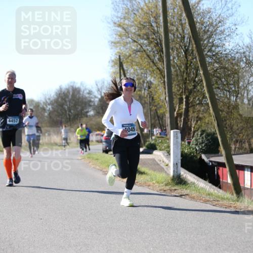 06.04.2025 - 44. Internationalen Wilhelmsburger Insellauf Jannik Wohlers http://msf.ph/oto/7597874 06.04.2025 10:37:27 Laufen 4457, 4045 meine-sportfotos.de