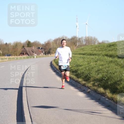 06.04.2025 - 44. Internationalen Wilhelmsburger Insellauf Jannik Wohlers http://msf.ph/oto/7597921 06.04.2025 09:16:51 Laufen  meine-sportfotos.de