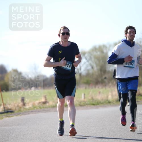06.04.2025 - 44. Internationalen Wilhelmsburger Insellauf Jannik Wohlers http://msf.ph/oto/7597939 06.04.2025 10:37:31 Laufen 314, 3807, 3551 meine-sportfotos.de