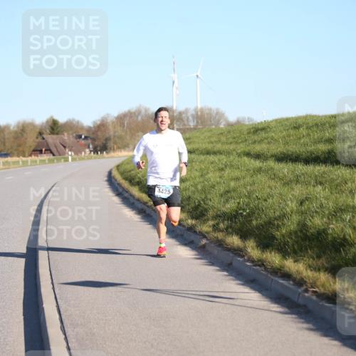 06.04.2025 - 44. Internationalen Wilhelmsburger Insellauf Jannik Wohlers http://msf.ph/oto/7597957 06.04.2025 09:16:52 Laufen 4425 meine-sportfotos.de
