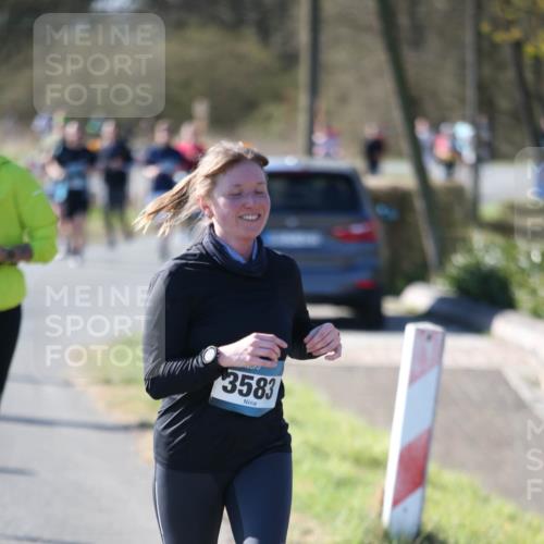 06.04.2025 - 44. Internationalen Wilhelmsburger Insellauf Jannik Wohlers http://msf.ph/oto/7598002 06.04.2025 10:37:36 Laufen 3583 meine-sportfotos.de