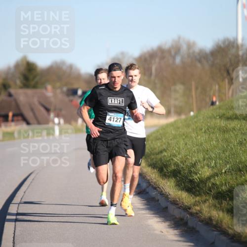 06.04.2025 - 44. Internationalen Wilhelmsburger Insellauf Jannik Wohlers http://msf.ph/oto/7598032 06.04.2025 09:17:11 Laufen 4127 meine-sportfotos.de