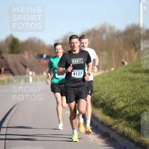 06.04.2025 - 44. Internationalen Wilhelmsburger Insellauf Jannik Wohlers http://msf.ph/oto/7598083 06.04.2025 09:17:11 Laufen 4127 meine-sportfotos.de