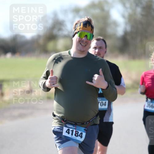 06.04.2025 - 44. Internationalen Wilhelmsburger Insellauf Jannik Wohlers http://msf.ph/oto/7598107 06.04.2025 10:37:54 Laufen 4184, 704, 356 meine-sportfotos.de