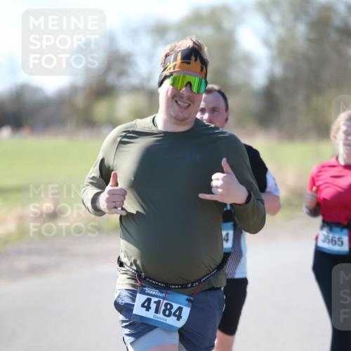 06.04.2025 - 44. Internationalen Wilhelmsburger Insellauf Jannik Wohlers http://msf.ph/oto/7598109 06.04.2025 10:37:54 Laufen 4184, 3565 meine-sportfotos.de
