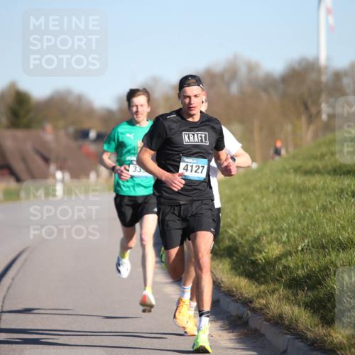 06.04.2025 - 44. Internationalen Wilhelmsburger Insellauf Jannik Wohlers http://msf.ph/oto/7598118 06.04.2025 09:17:12 Laufen 4127, 33 meine-sportfotos.de