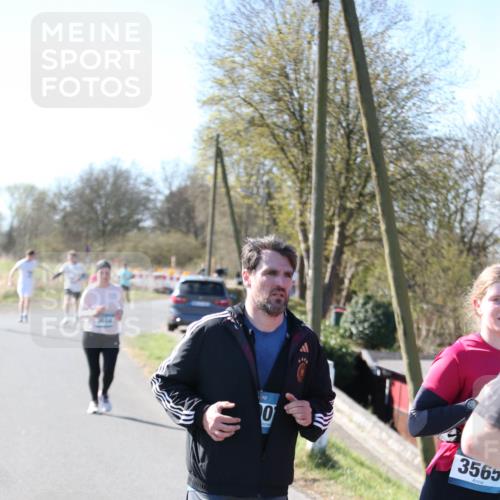 06.04.2025 - 44. Internationalen Wilhelmsburger Insellauf Jannik Wohlers http://msf.ph/oto/7598162 06.04.2025 10:37:58 Laufen 3684, 0, 3565 meine-sportfotos.de