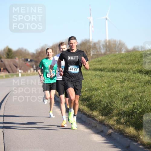 06.04.2025 - 44. Internationalen Wilhelmsburger Insellauf Jannik Wohlers http://msf.ph/oto/7598197 06.04.2025 09:17:12 Laufen 37, 4127 meine-sportfotos.de
