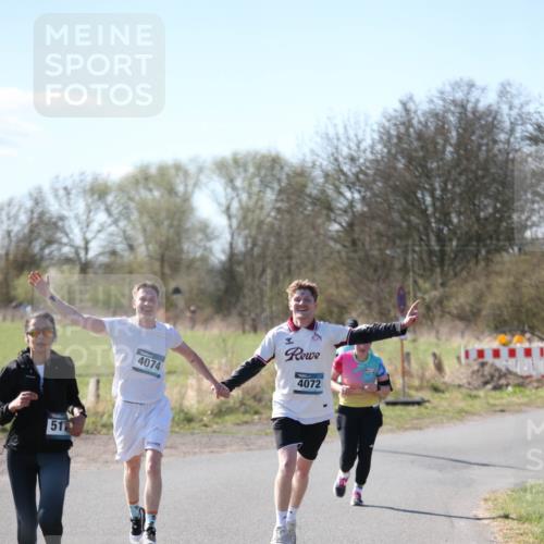 06.04.2025 - 44. Internationalen Wilhelmsburger Insellauf Jannik Wohlers http://msf.ph/oto/7598206 06.04.2025 10:38:02 Laufen 511, 4074, 4072 meine-sportfotos.de