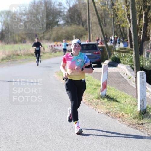 06.04.2025 - 44. Internationalen Wilhelmsburger Insellauf Jannik Wohlers http://msf.ph/oto/7598330 06.04.2025 10:38:09 Laufen  meine-sportfotos.de