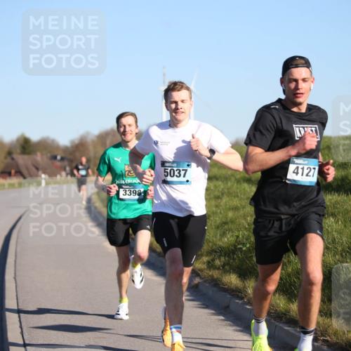 06.04.2025 - 44. Internationalen Wilhelmsburger Insellauf Jannik Wohlers http://msf.ph/oto/7598350 06.04.2025 09:17:14 Laufen 3398, 5037, 4127 meine-sportfotos.de