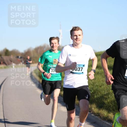 06.04.2025 - 44. Internationalen Wilhelmsburger Insellauf Jannik Wohlers http://msf.ph/oto/7598370 06.04.2025 09:17:14 Laufen 33, 037, 4127 meine-sportfotos.de