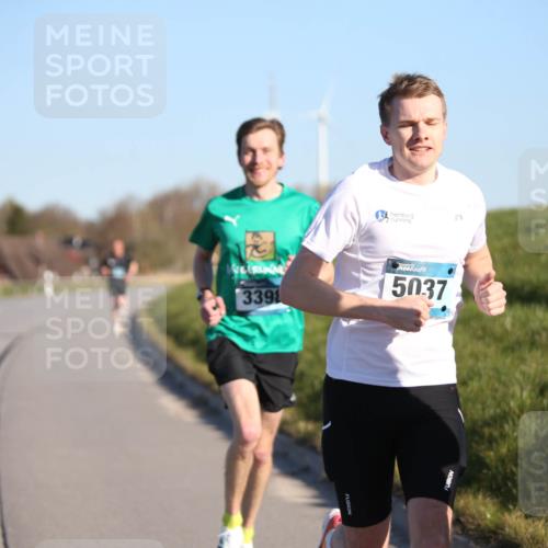 06.04.2025 - 44. Internationalen Wilhelmsburger Insellauf Jannik Wohlers http://msf.ph/oto/7598382 06.04.2025 09:17:15 Laufen 9, 339, 5037 meine-sportfotos.de