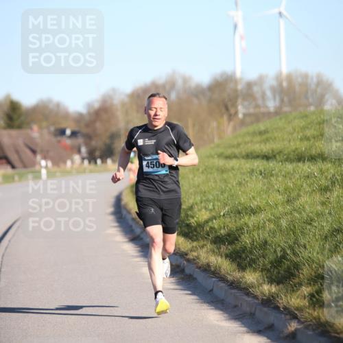 06.04.2025 - 44. Internationalen Wilhelmsburger Insellauf Jannik Wohlers http://msf.ph/oto/7598518 06.04.2025 09:17:21 Laufen 4500 meine-sportfotos.de