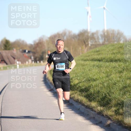06.04.2025 - 44. Internationalen Wilhelmsburger Insellauf Jannik Wohlers http://msf.ph/oto/7598525 06.04.2025 09:17:21 Laufen 4500 meine-sportfotos.de