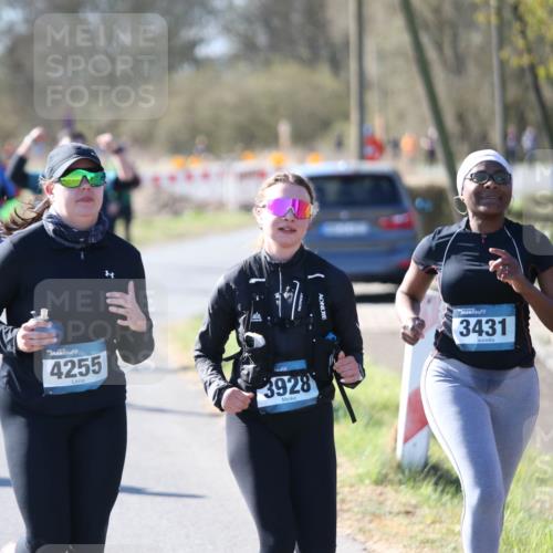 06.04.2025 - 44. Internationalen Wilhelmsburger Insellauf Jannik Wohlers http://msf.ph/oto/7598575 06.04.2025 10:38:38 Laufen 4255, 3928, 3431 meine-sportfotos.de