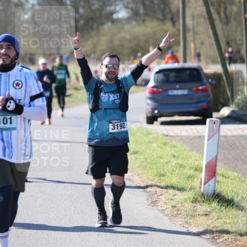 06.04.2025 - 44. Internationalen Wilhelmsburger Insellauf Jannik Wohlers http://msf.ph/oto/7598611 06.04.2025 10:38:41 Laufen 4101, 3192 meine-sportfotos.de