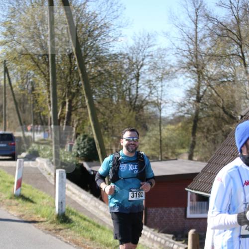 06.04.2025 - 44. Internationalen Wilhelmsburger Insellauf Jannik Wohlers http://msf.ph/oto/7598659 06.04.2025 10:38:43 Laufen 3192, 4 meine-sportfotos.de