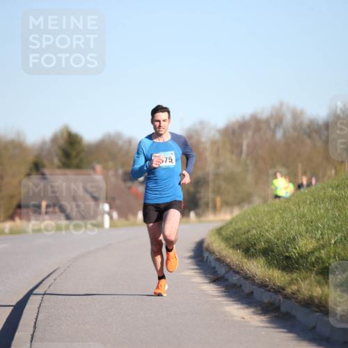 06.04.2025 - 44. Internationalen Wilhelmsburger Insellauf Jannik Wohlers http://msf.ph/oto/7598742 06.04.2025 09:17:55 Laufen 75 meine-sportfotos.de