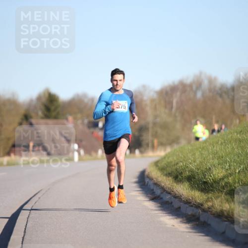 06.04.2025 - 44. Internationalen Wilhelmsburger Insellauf Jannik Wohlers http://msf.ph/oto/7598748 06.04.2025 09:17:55 Laufen 75 meine-sportfotos.de