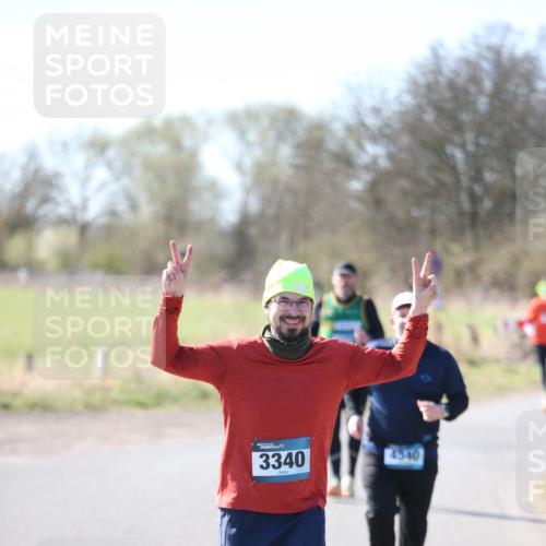 06.04.2025 - 44. Internationalen Wilhelmsburger Insellauf Jannik Wohlers http://msf.ph/oto/7598772 06.04.2025 10:38:47 Laufen 3340, 4540 meine-sportfotos.de