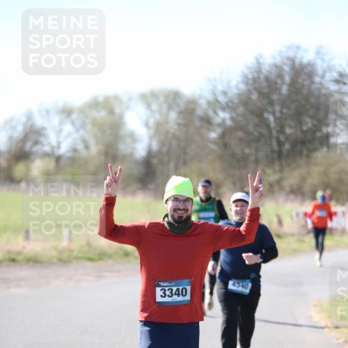 06.04.2025 - 44. Internationalen Wilhelmsburger Insellauf Jannik Wohlers http://msf.ph/oto/7598777 06.04.2025 10:38:48 Laufen 3340, 4540 meine-sportfotos.de