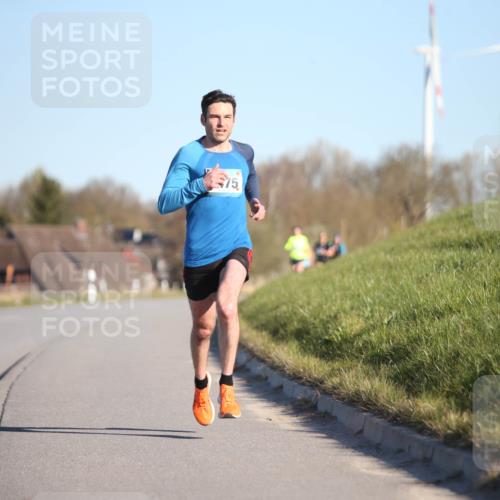 06.04.2025 - 44. Internationalen Wilhelmsburger Insellauf Jannik Wohlers http://msf.ph/oto/7598785 06.04.2025 09:17:57 Laufen 75 meine-sportfotos.de