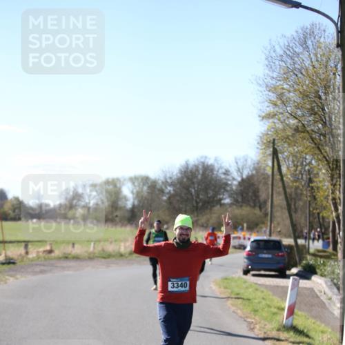 06.04.2025 - 44. Internationalen Wilhelmsburger Insellauf Jannik Wohlers http://msf.ph/oto/7598816 06.04.2025 10:38:48 Laufen 3340 meine-sportfotos.de