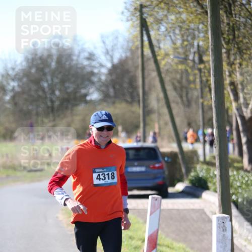 06.04.2025 - 44. Internationalen Wilhelmsburger Insellauf Jannik Wohlers http://msf.ph/oto/7598917 06.04.2025 10:39:02 Laufen 4318 meine-sportfotos.de