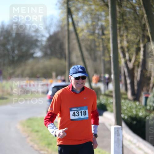 06.04.2025 - 44. Internationalen Wilhelmsburger Insellauf Jannik Wohlers http://msf.ph/oto/7598922 06.04.2025 10:39:02 Laufen 4318 meine-sportfotos.de