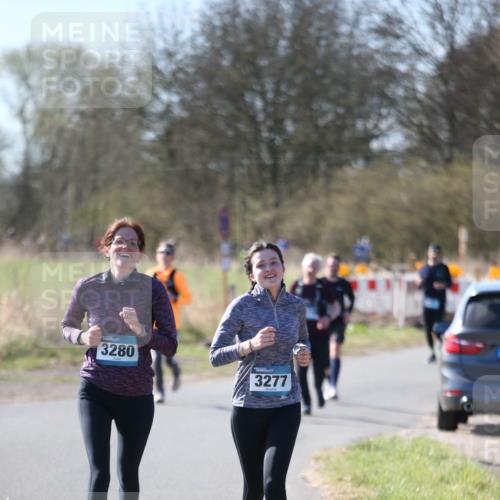06.04.2025 - 44. Internationalen Wilhelmsburger Insellauf Jannik Wohlers http://msf.ph/oto/7598942 06.04.2025 10:39:22 Laufen 3280, 3277 meine-sportfotos.de