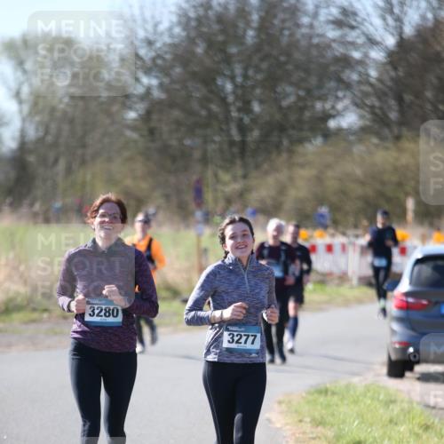 06.04.2025 - 44. Internationalen Wilhelmsburger Insellauf Jannik Wohlers http://msf.ph/oto/7598946 06.04.2025 10:39:22 Laufen 3280, 3277 meine-sportfotos.de