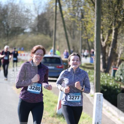 06.04.2025 - 44. Internationalen Wilhelmsburger Insellauf Jannik Wohlers http://msf.ph/oto/7598982 06.04.2025 10:39:25 Laufen 3280, 3277 meine-sportfotos.de