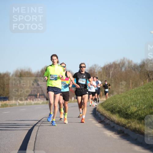 06.04.2025 - 44. Internationalen Wilhelmsburger Insellauf Jannik Wohlers http://msf.ph/oto/7599002 06.04.2025 09:18:14 Laufen 5001, 759, 5194 meine-sportfotos.de
