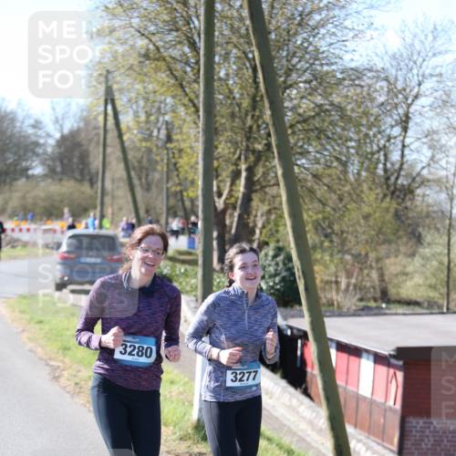 06.04.2025 - 44. Internationalen Wilhelmsburger Insellauf Jannik Wohlers http://msf.ph/oto/7599014 06.04.2025 10:39:26 Laufen 3280, 3277 meine-sportfotos.de