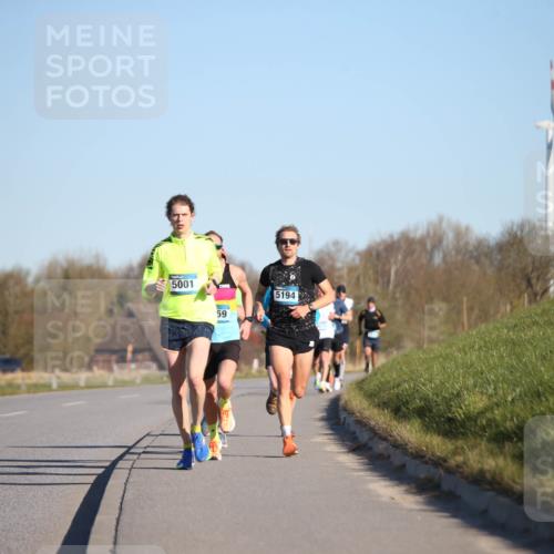 06.04.2025 - 44. Internationalen Wilhelmsburger Insellauf Jannik Wohlers http://msf.ph/oto/7599033 06.04.2025 09:18:14 Laufen 5001, 59, 5194 meine-sportfotos.de