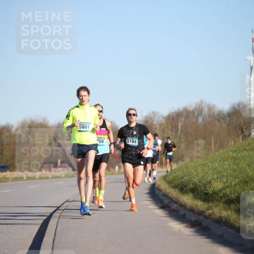 06.04.2025 - 44. Internationalen Wilhelmsburger Insellauf Jannik Wohlers http://msf.ph/oto/7599038 06.04.2025 09:18:15 Laufen 5001, 759, 5194 meine-sportfotos.de