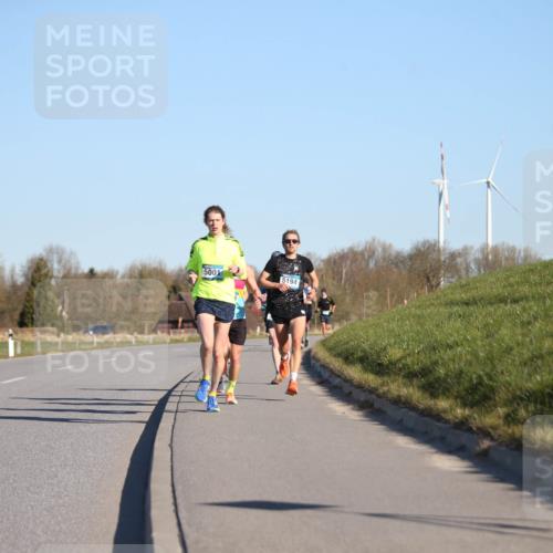 06.04.2025 - 44. Internationalen Wilhelmsburger Insellauf Jannik Wohlers http://msf.ph/oto/7599061 06.04.2025 09:18:15 Laufen 5001, 5194 meine-sportfotos.de