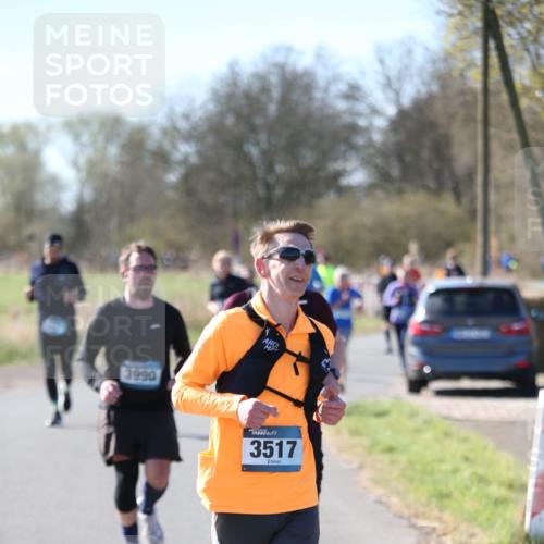 06.04.2025 - 44. Internationalen Wilhelmsburger Insellauf Jannik Wohlers http://msf.ph/oto/7599064 06.04.2025 10:39:34 Laufen 3990, 3517 meine-sportfotos.de