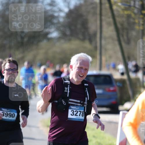 06.04.2025 - 44. Internationalen Wilhelmsburger Insellauf Jannik Wohlers http://msf.ph/oto/7599070 06.04.2025 10:39:35 Laufen 3990, 3278 meine-sportfotos.de