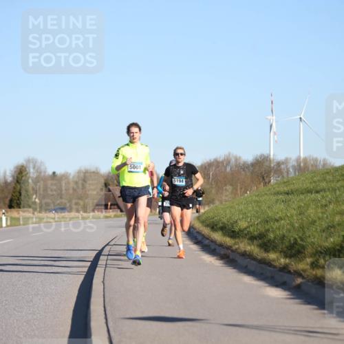06.04.2025 - 44. Internationalen Wilhelmsburger Insellauf Jannik Wohlers http://msf.ph/oto/7599079 06.04.2025 09:18:16 Laufen 5001, 5194 meine-sportfotos.de