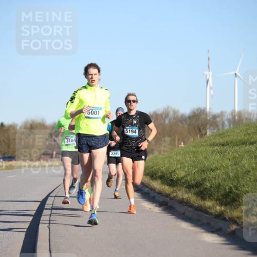 06.04.2025 - 44. Internationalen Wilhelmsburger Insellauf Jannik Wohlers http://msf.ph/oto/7599092 06.04.2025 09:18:17 Laufen 3184, 5001, 3399, 5194 meine-sportfotos.de