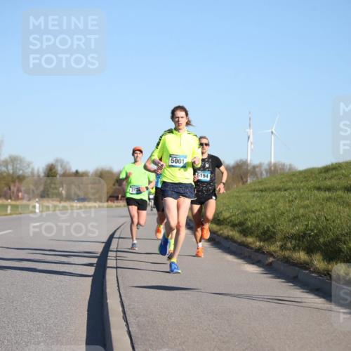 06.04.2025 - 44. Internationalen Wilhelmsburger Insellauf Jannik Wohlers http://msf.ph/oto/7599126 06.04.2025 09:18:17 Laufen 313, 5001, 5194 meine-sportfotos.de