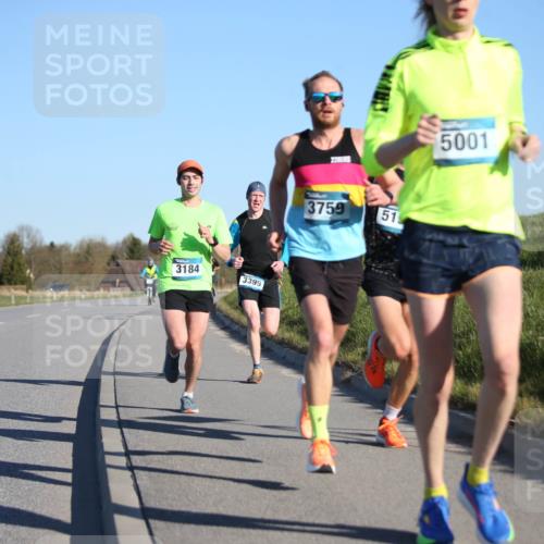 06.04.2025 - 44. Internationalen Wilhelmsburger Insellauf Jannik Wohlers http://msf.ph/oto/7599196 06.04.2025 09:18:19 Laufen 3184, 3399, 22, 5001, 3759, 51 meine-sportfotos.de