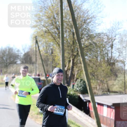 06.04.2025 - 44. Internationalen Wilhelmsburger Insellauf Jannik Wohlers http://msf.ph/oto/7599233 06.04.2025 10:39:51 Laufen 317, 3200 meine-sportfotos.de