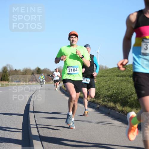 06.04.2025 - 44. Internationalen Wilhelmsburger Insellauf Jannik Wohlers http://msf.ph/oto/7599257 06.04.2025 09:18:20 Laufen 3184, 3399, 3759, 4 meine-sportfotos.de