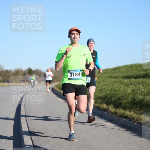 06.04.2025 - 44. Internationalen Wilhelmsburger Insellauf Jannik Wohlers http://msf.ph/oto/7599285 06.04.2025 09:18:20 Laufen 31848, 99 meine-sportfotos.de