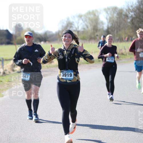 06.04.2025 - 44. Internationalen Wilhelmsburger Insellauf Jannik Wohlers http://msf.ph/oto/7599325 06.04.2025 10:40:11 Laufen 567, 3919, 4235, 4166, 322 meine-sportfotos.de