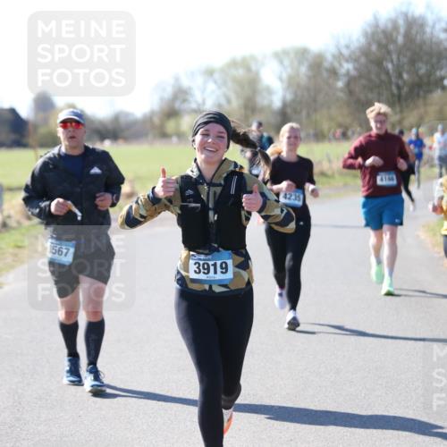 06.04.2025 - 44. Internationalen Wilhelmsburger Insellauf Jannik Wohlers http://msf.ph/oto/7599336 06.04.2025 10:40:12 Laufen 567, 3919, 4235, 4166, 3223 meine-sportfotos.de